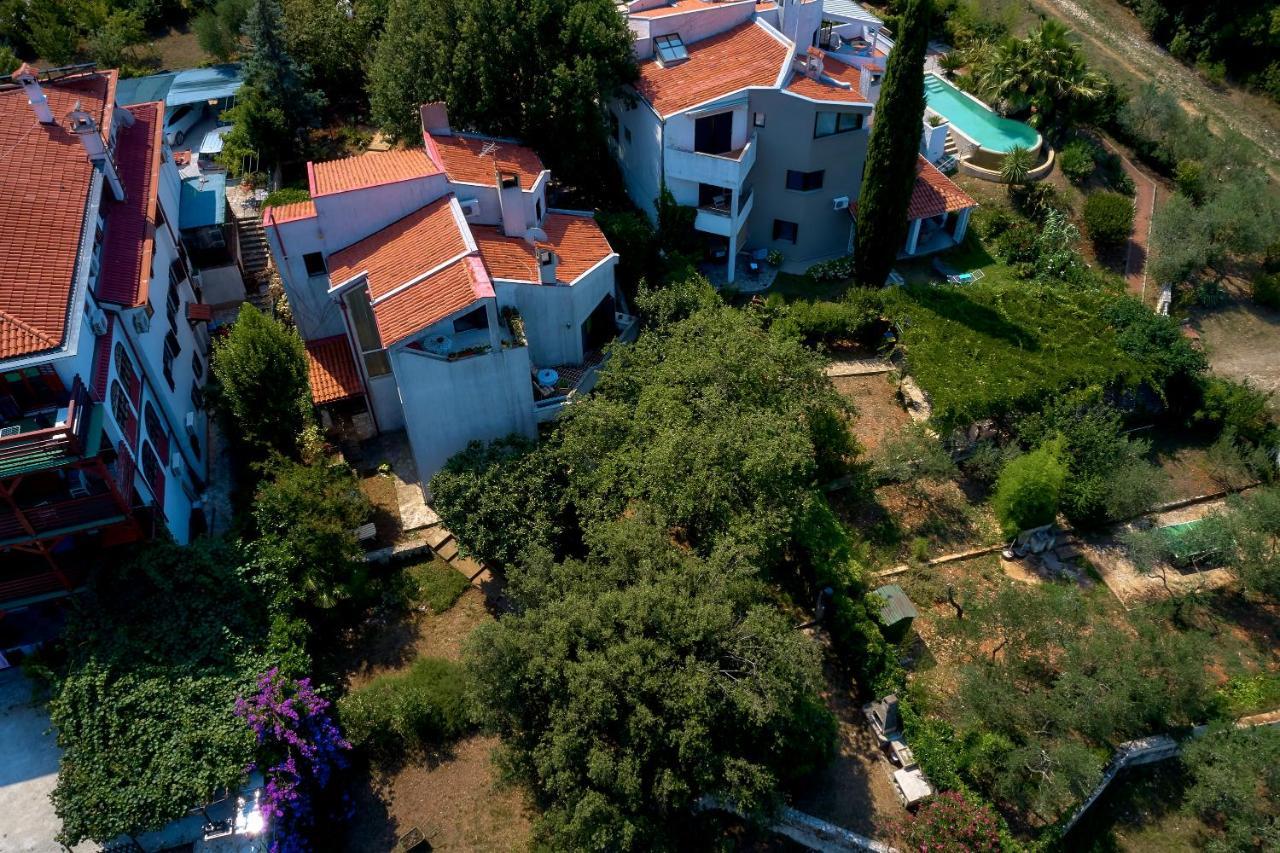 Apartments Dracice 1019 Banjole Buitenkant foto